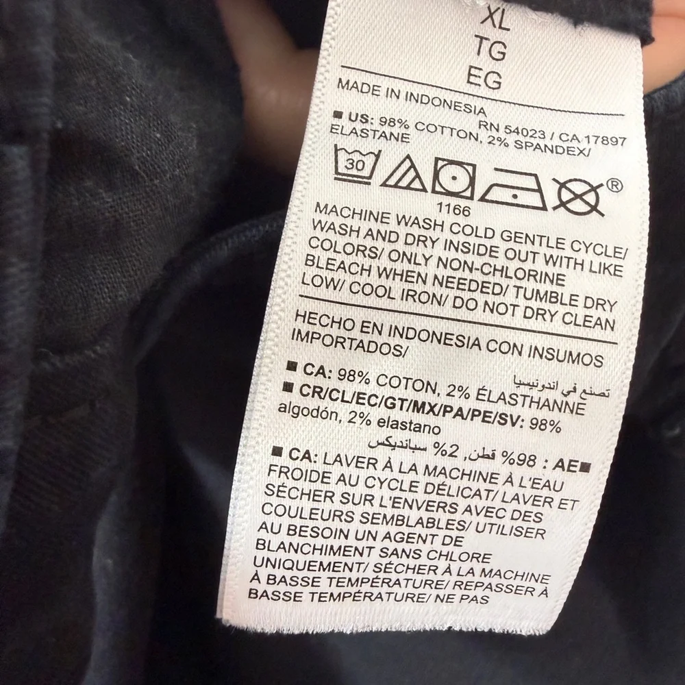 Women’s Black Pants - Picture 3 of 5
